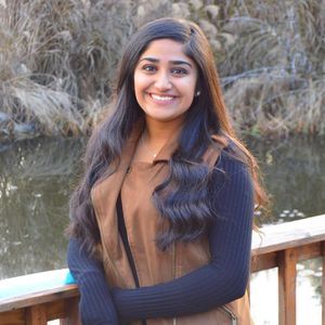 Meet your Posher, Sarina